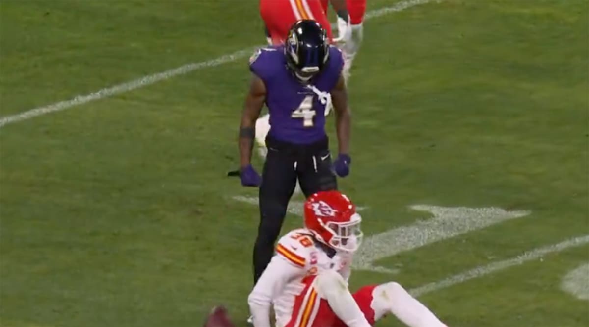 NFL Fans Roast Ravens’ Zay Flowers for Costly Fumble, Rookie Mistake