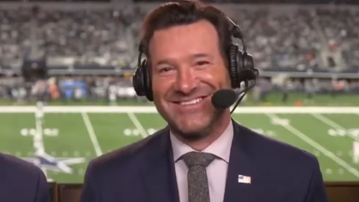 The Tony Romo Critics Were Out in Full Force During Chiefs-Ravens Game