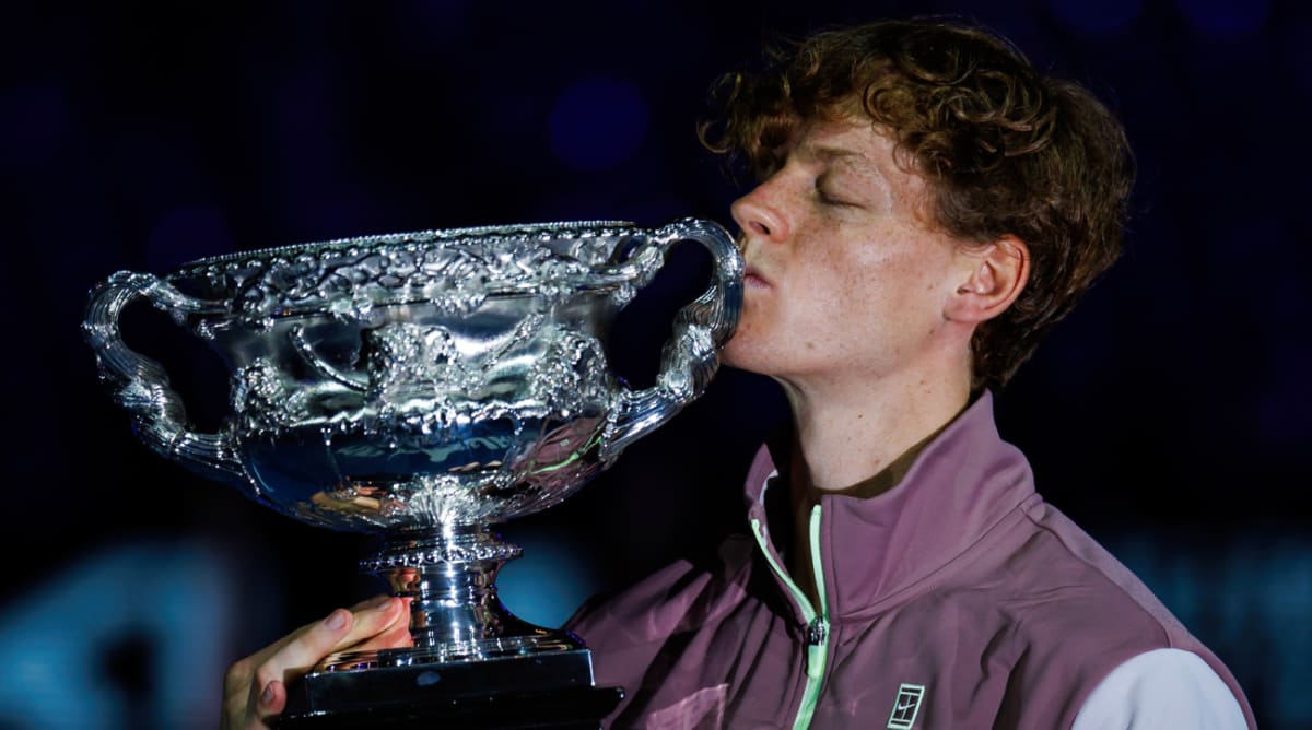 Airport Photo of Australian Open Champion Jannik Sinner With Trophy Is Unexpectedly Relatable