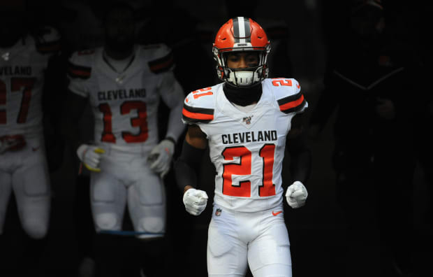 Browns top cornerback Denzel Ward still in concussion protocol