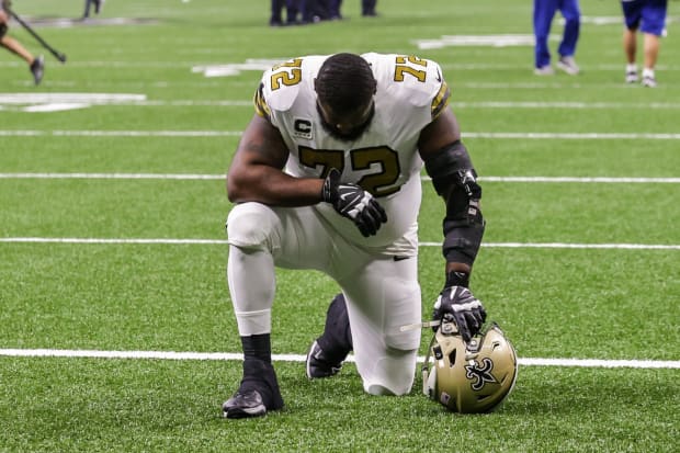 Former Saints Offensive Lineman Carted Off Practice Field