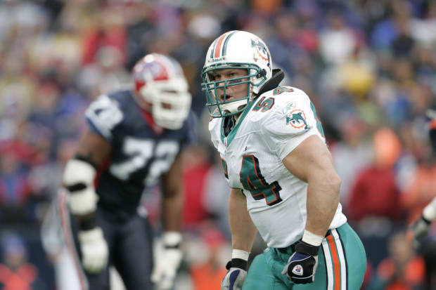 Miami Dolphins linebacker Zach Thomas doesn't have long wait to