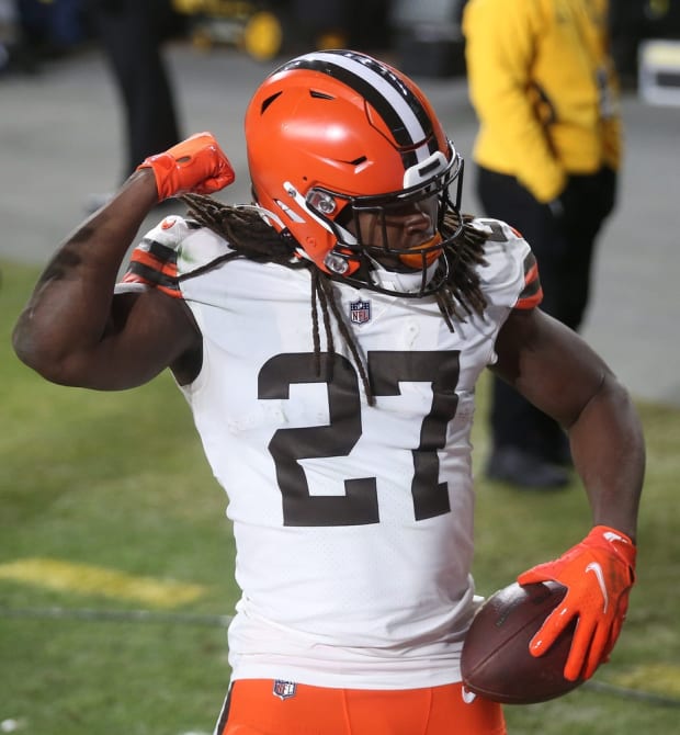 Browns: Kareem Hunt already dealing with injuries after reunion