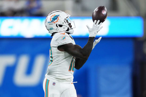 Ranking the Top 10 Players on the Miami Dolphins Roster by Alain