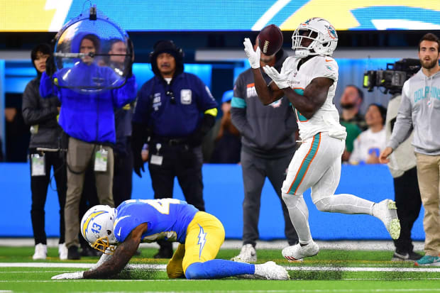 Dolphins' Tyreek Hill Sets Lofty Goal For 2023 Season