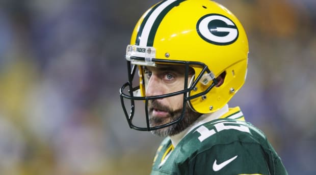 Aaron Rodgers looks super weird in the Jets uniform he wants to wear