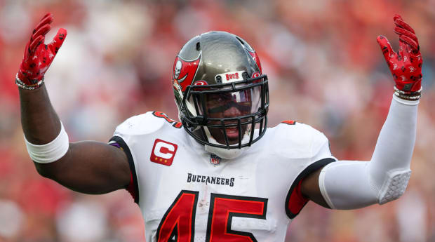 Bucs star Devin White requests trade amid frustration with team: report