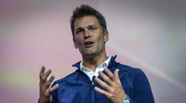 Tom Brady inks NIL deals with top college athletes through forthcoming  apparel brand
