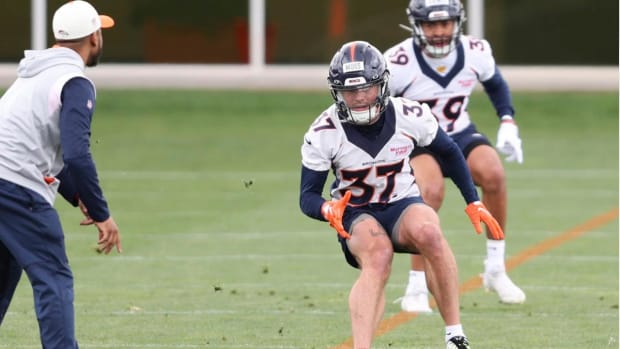 Denver Broncos Cornerback Riley Moss To Miss Four Weeks After ...