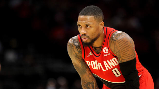 Damian Lillard’s Agent Responds to New Report With a Stern Message for Interested Teams
