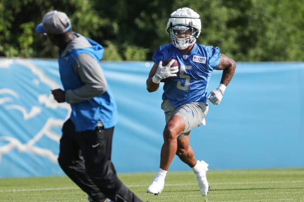 Lions' Barnes still pushing, through LB competition, position changes