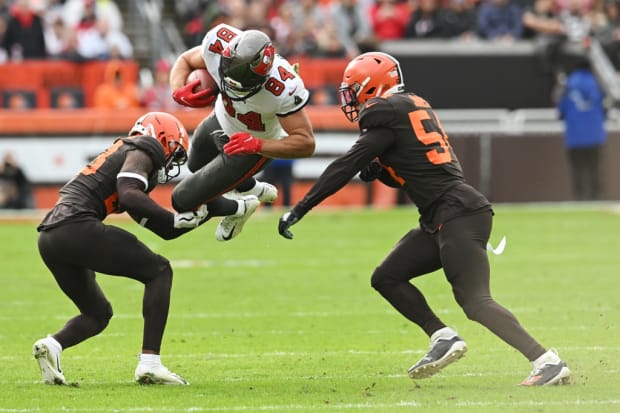 Deion Jones: Get to know the Browns' newest linebacker 