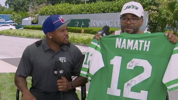 Method Man Attends New York Jets' Training Camp, Joins DB Huddle and Shares  Excitement for the Upcoming Season - BVM Sports