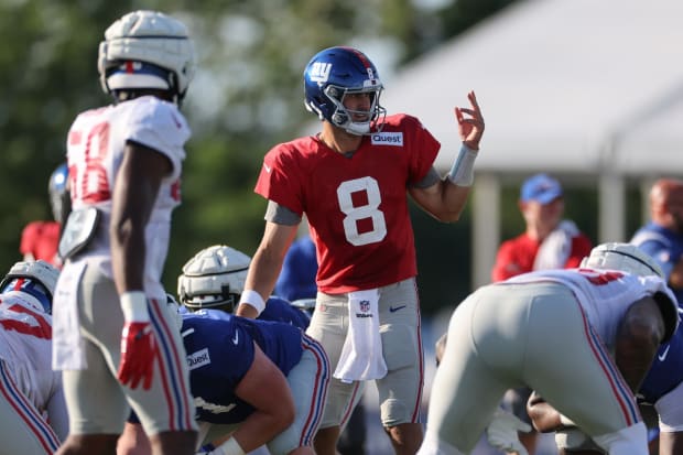 Daniel Jones Gaining Confidence As New York Giants Starting Quarterback ...