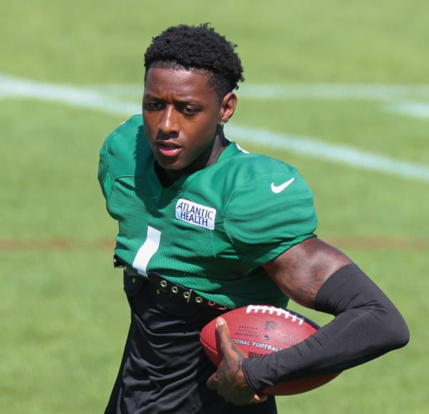 Jets wide receiver Garrett Wilson tweaks ankle at practice