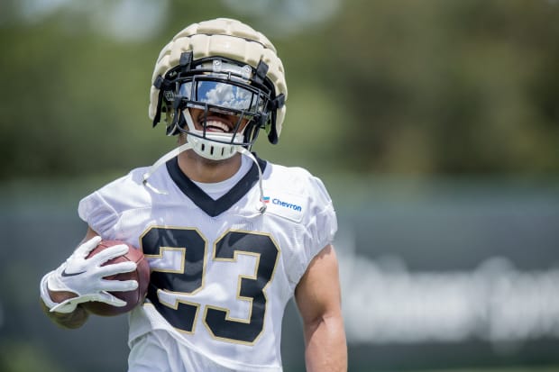 Lattimore, Young Back at Saints Practice