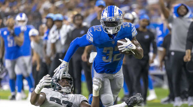 Jeremy Fowler on X: Sources: The #Lions are receiving trade calls on  running back D'Andre Swift, whose representatives have been in contact with  the team about potentially moving to a new team.