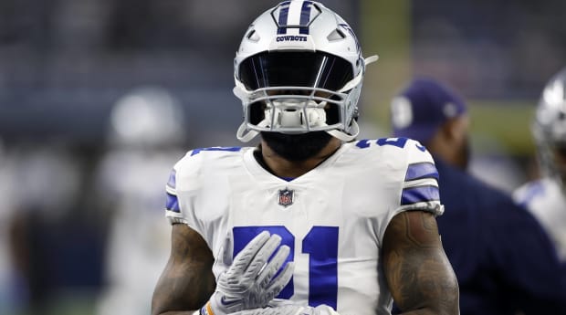 Ezekiel Elliott considering signing with Jets, report says