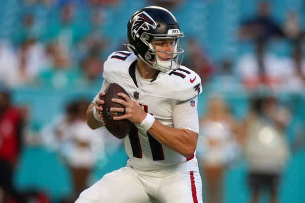 Falcons defeat Dolphins 19-3 in preseason opener