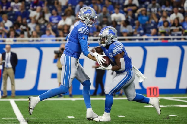 Photo gallery from the Lions' 21-16 win over the Giants in preseason opener  – The Oakland Press