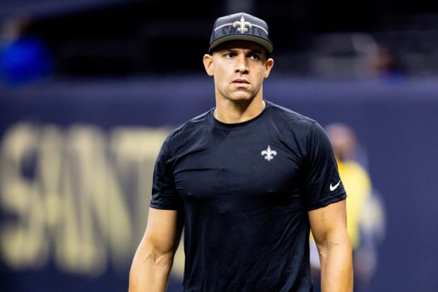 Jimmy Graham:  Saints 'Overseeing His Care' Following Medical Episode, Arrest