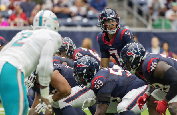 Miami Dolphins Dominate Houston Texans in Preseason Match, Win 28-3 - BVM  Sports