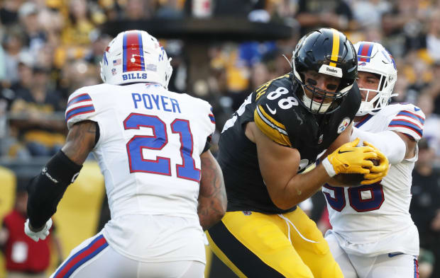 Buffalo Bills' Starters Struggle in Preseason Loss to Steelers