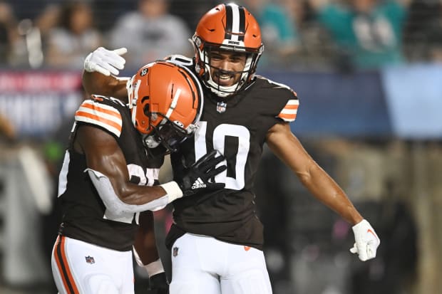 WR Anthony Schwartz among first wave of Browns roster cuts ahead