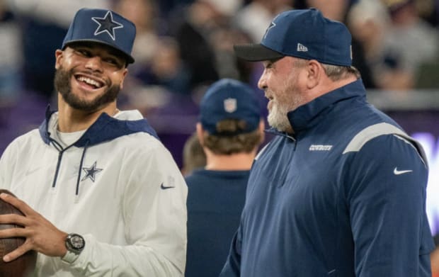 Dak Prescott to call offensive plays in Cowboys' preseason finale