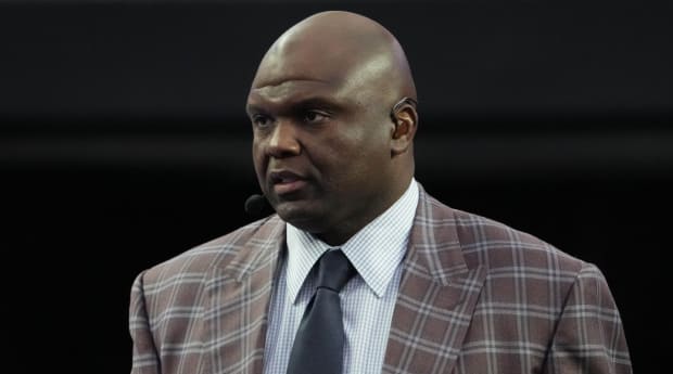 Booger McFarland tells it like it is on 'Monday Night Football' - The  Boston Globe