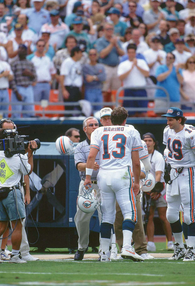 Michael McCann: Hall of Fame QB Dan Marino latest to sue NFL over