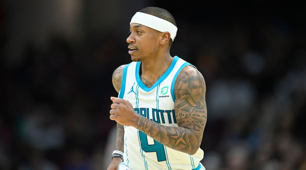 Isaiah thomas christmas jersey deals