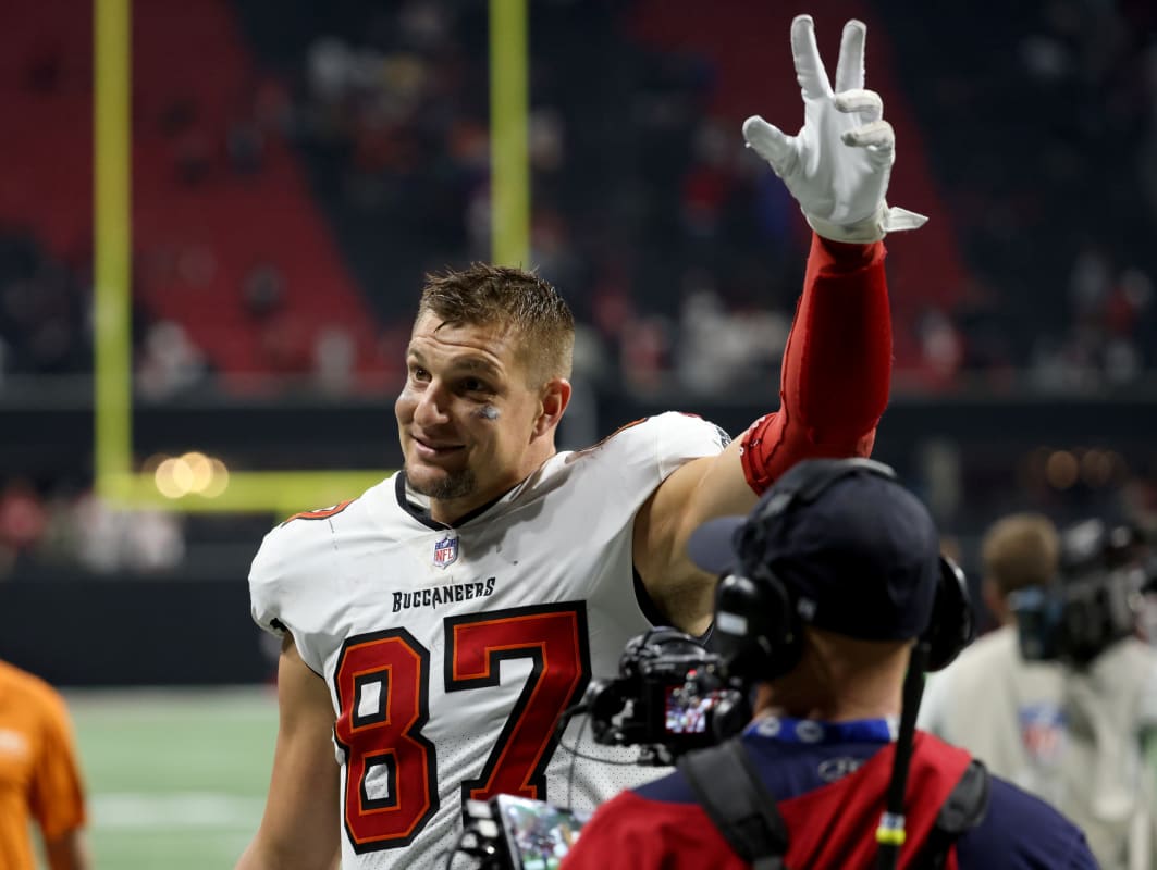Buccaneers Legend Rob Gronkowski Hosting Party in Las Vegas to