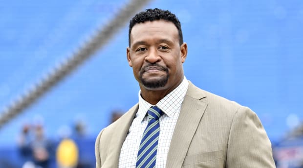 Willie McGinest Sued for Alleged Role in Fight at California Gym, per Report