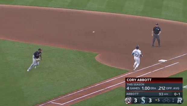 Nationals 1B Made Funniest Error of the Season, and MLB Fans Couldn’t Stop Laughing at It