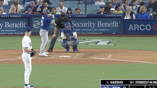 MLB Fans Had Lots of Questions After Umps Made Dodgers Pitcher
