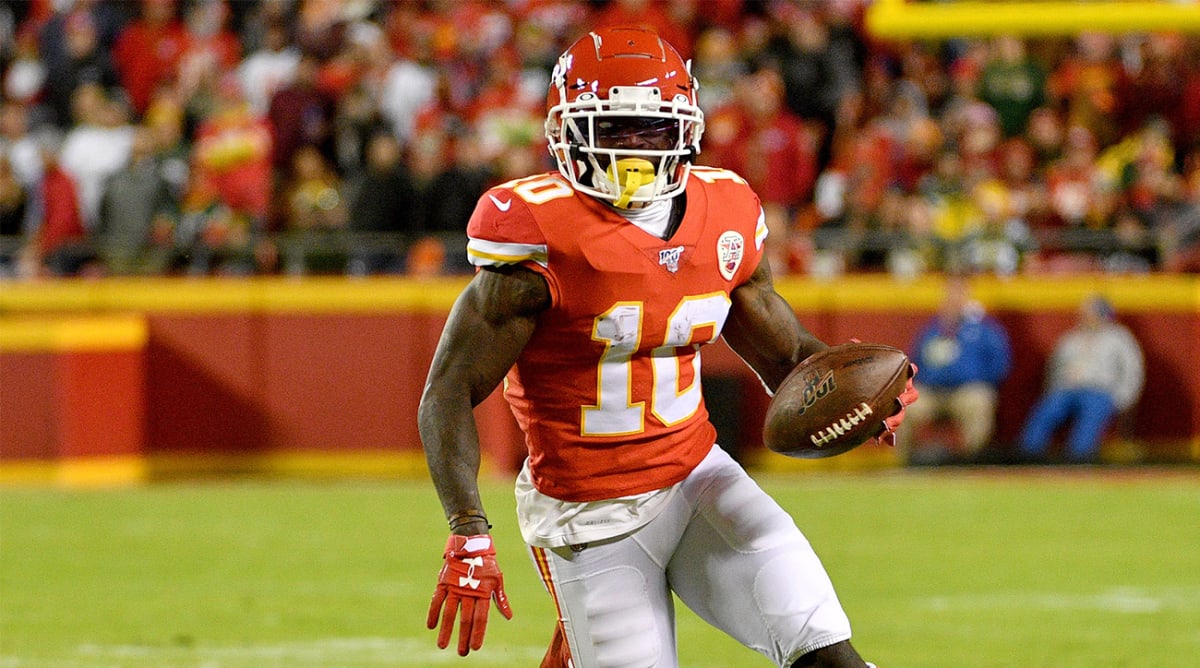 How Many Receiving Yards will Tyreek Hill have in 2020? WKKY Country