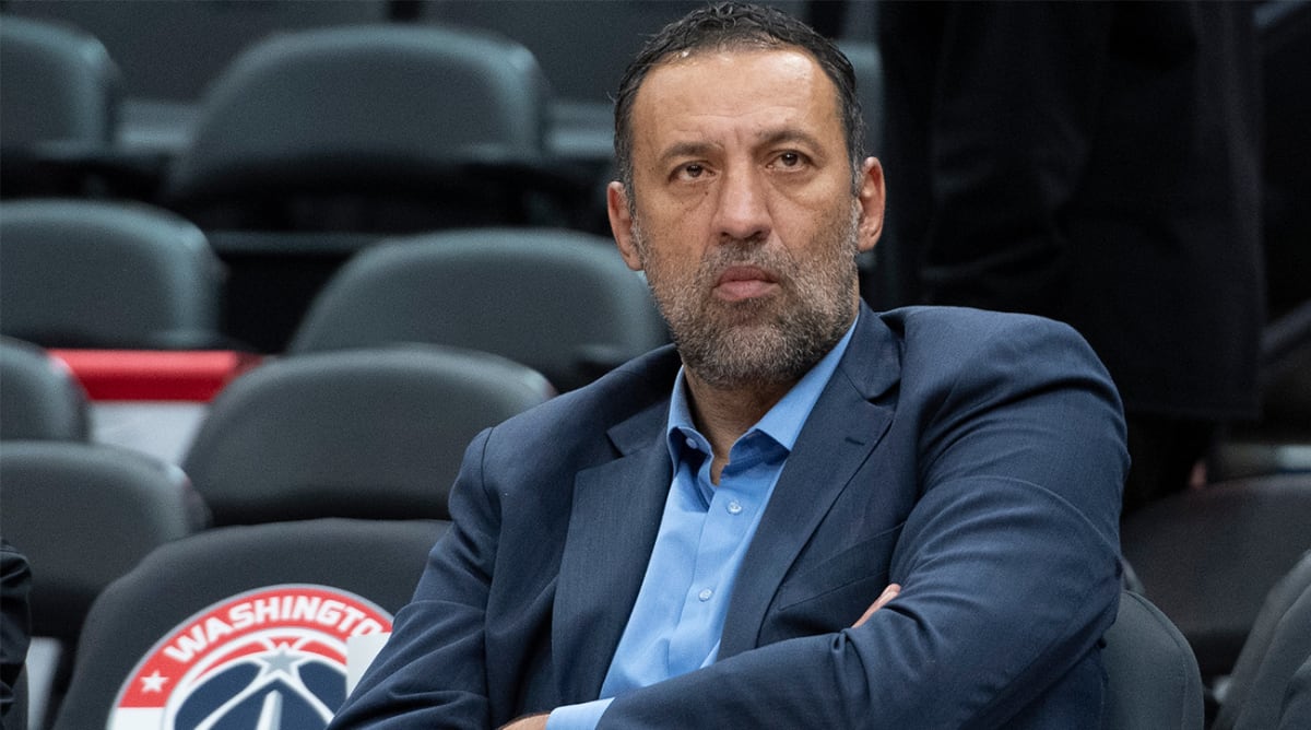 Kings GM Vlade Divac to Step Down; Joe Dumars to Assume Role