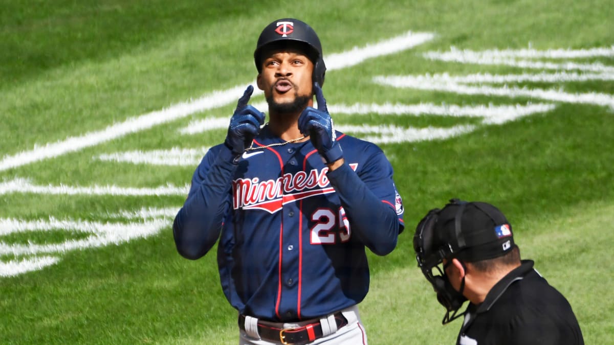 Byron Buxton Cracks Tooth While Eating Steak, Will Undergo Root Canal