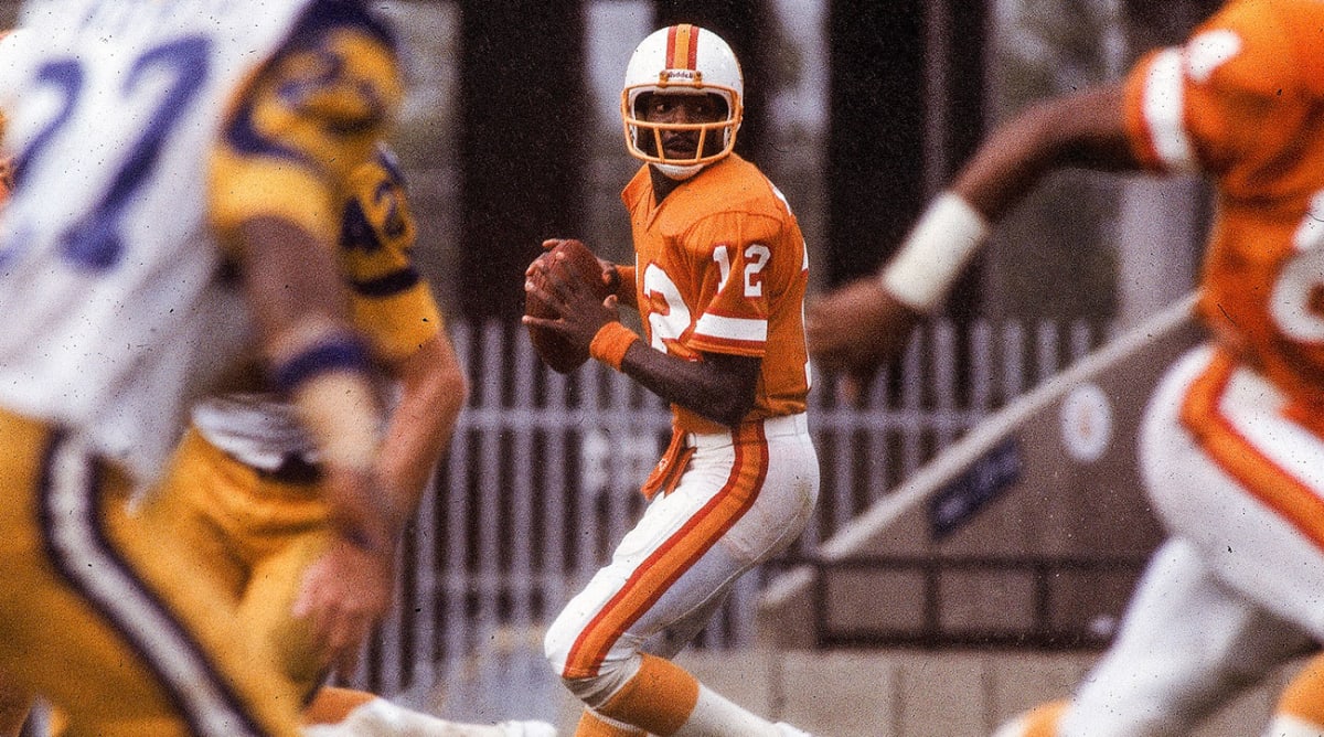 The Buccaneers Should Have Brought Back the Creamsicle Jerseys