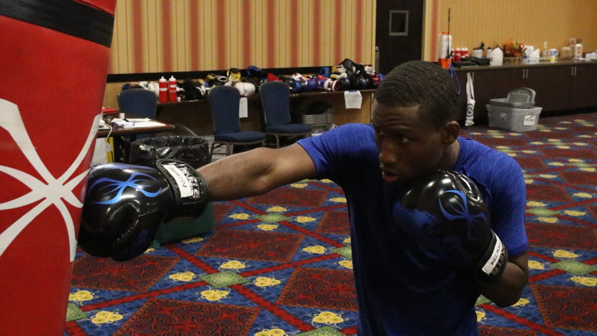 How Boxer Bruce ‘Shu Shu’ Carrington Stays at the Top of his Game