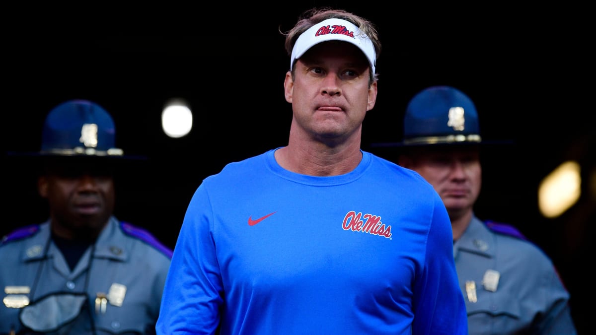 Lane Kiffin Trolls Mike Leach With Egg Bowl Trophy Tweet