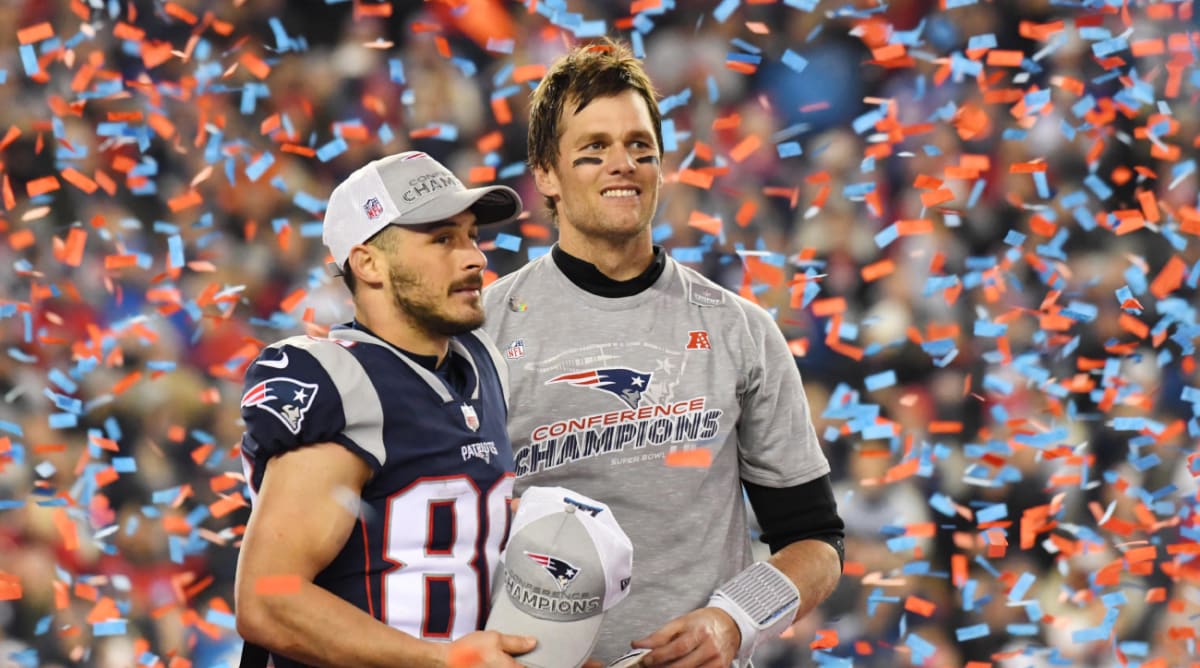 Former Patriots WR: I'd play again if Tom Brady 'summoned me out of  retirement' 