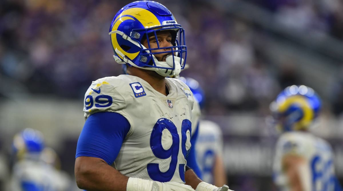 Rams Aaron Donald, Matthew Stafford sidelined for how long? - Los