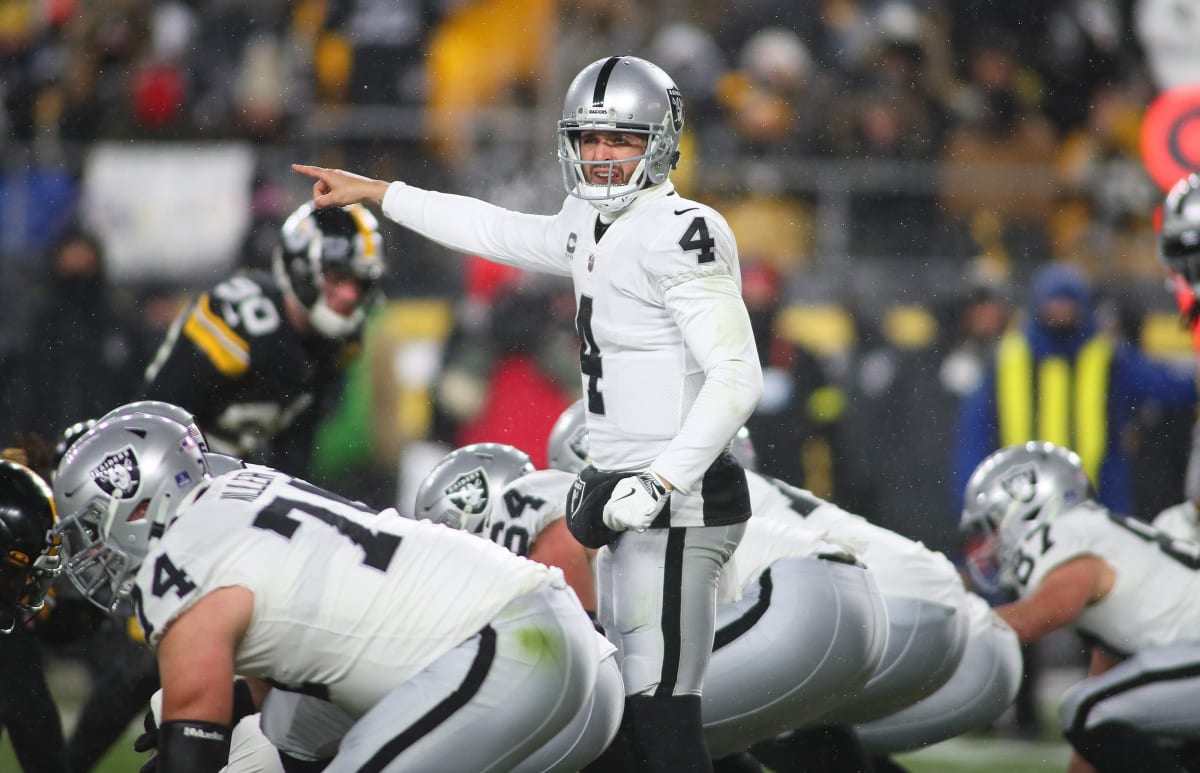 Derek Carr possible benching gets Raiders' Josh McDaniels take