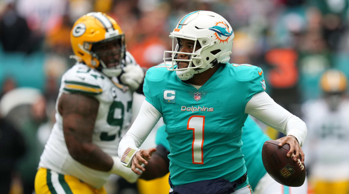 Miami Dolphins 2022 Review: QB Tua Tagovailoa - Sports Illustrated