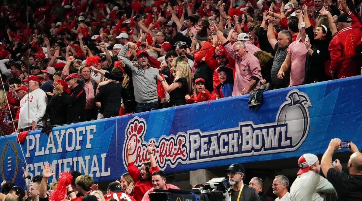 ESPN, CFP Criticized As Peach Bowl Ends After Midnight