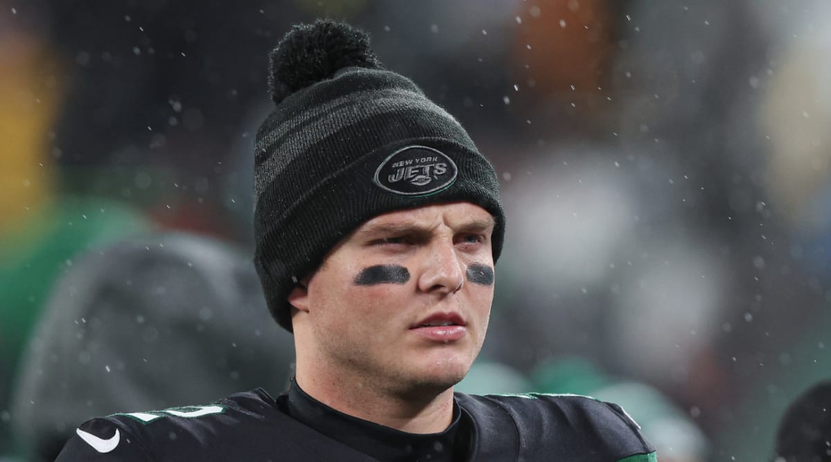 New York Jets QB Zach Wilson Bulked Up in Weight to Get Stronger This  Offseason - Sports Illustrated New York Jets News, Analysis and More