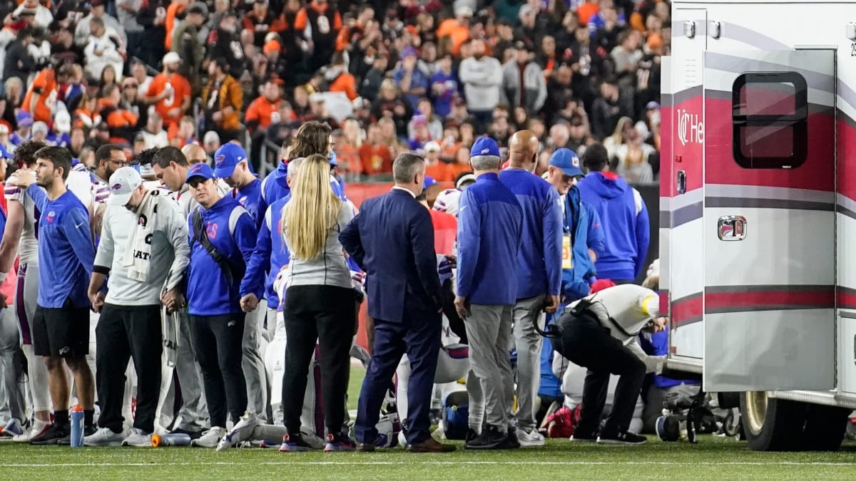 Bills vs. Bengals updates: 'Monday Night Football' game canceled after  Buffalo safety Damar Hamlin suffers cardiac arrest