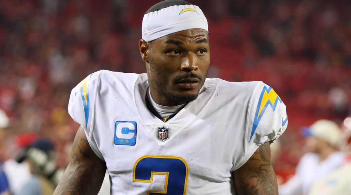 Chargers' Derwin James ejected for violent hit against Colts' Ashton Dulin  on 'Monday Night Football'